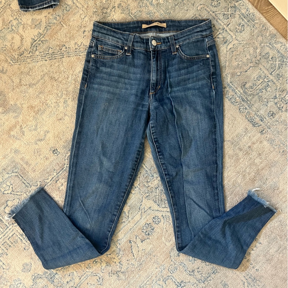 Mid-rise Joe’s Jeans